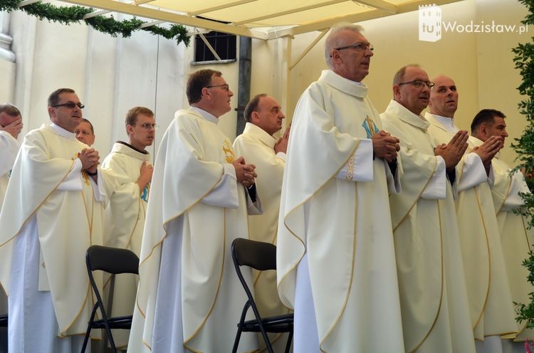 Biskup podczas odpustu w Pszowie: Na Śląsku mówimy mało o miłości. Ale kochać umiemy, Tomasz Raudner